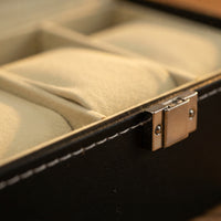 Boîte à Montres 3 Compartiments – Cluny, gros plan sur les finitions, finition noire