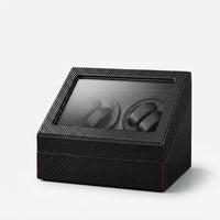 Remontoir Automatique 4 Montres + Rangement 6 Montres – Madeleine, vue de trois quarts sur fond clair, finition noire